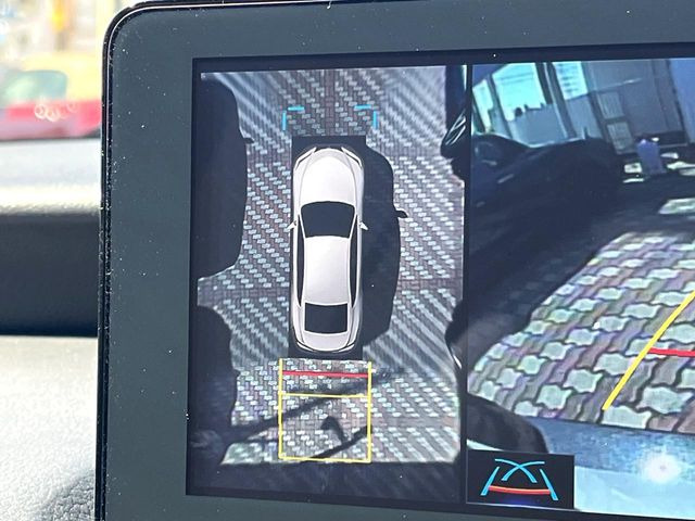 �y�p�m���~�b�N�r���[���j�^�[�z��p�̃J�����ɂ��A�ォ�猩���낵���悤�Ȏ��_��360�x�N���}�̎��͂��m�F���邱�Ƃ��ł��܂������p�������m�F���₷���A�����ꏊ�ł̐؂�Ԃ��⒓�Ԃ��X���[�Y�ɍs���܂��B