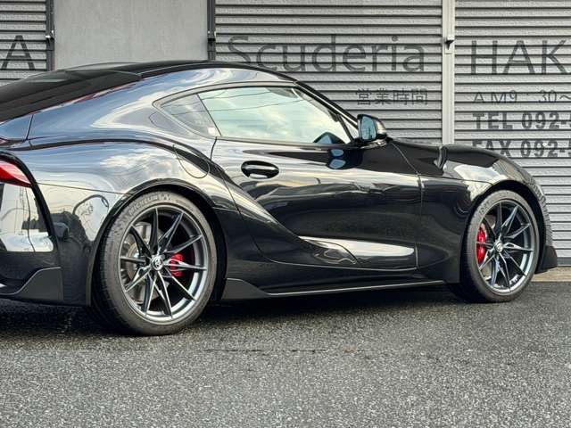 �O��p�[�L���O�Z���T�[�E�o�b�N�J�����E�X�}�[�g�L�[�V�X�e��(�L�[�t���[)