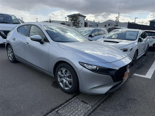 MAZDA3ファストバック1.5 15C 4WD