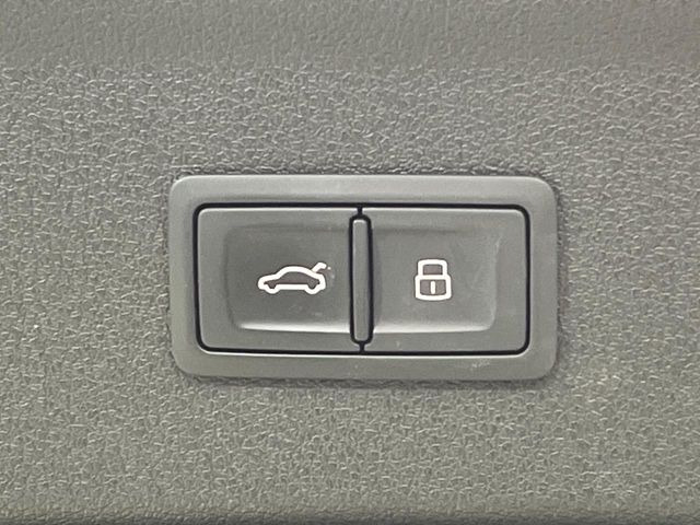 ���d�����A�Q�[�g:�����^�b�`�Ń��A�Q�[�g�̊J���ł��A�ו��Ȃǂŗ��肪�ǂ����Ă����Ԃł��ȒP�ɊJ���ł���֗��@�\�ł��B