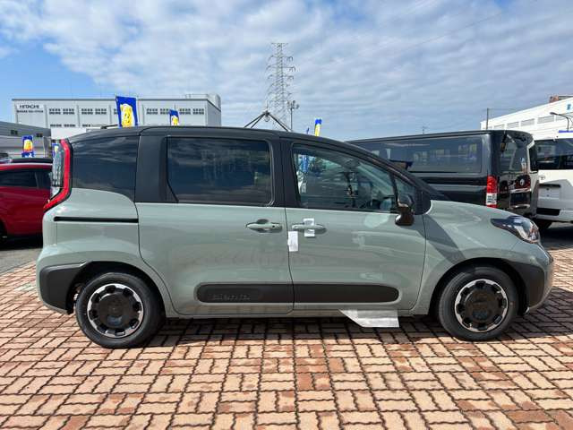 �S���̓o�^�A�[�Ԃ��\�ł��B���C�y�ɂ��₢���킹���������B