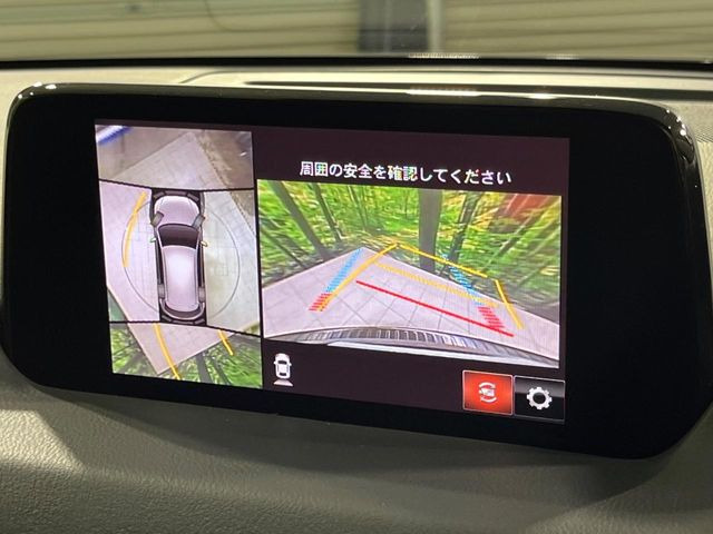 �y360&deg;�r���[���j�^�[�z��p�̃J�����ɂ��A�ォ�猩���낵���悤�Ȏ��_��360�x�N���}�̎��͂��m�F���邱�Ƃ��ł��܂������p�������m�F���₷���A�����ꏊ�ł̐؂�Ԃ��⒓�Ԃ��X���[�Y�ɍs���܂��B