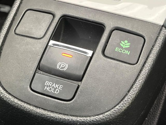 �y�d���p�[�L���O�u���[�L�z�p�[�L���O�u���[�L�͕֗��ȓd����!�{�^����ő���ł��A�A�N�Z���𓥂߂Ύ����ŉ�������܂��􃌃o�[��y�_���������̂ŉ^�]�ȉ����������肵�܂��ˁ�