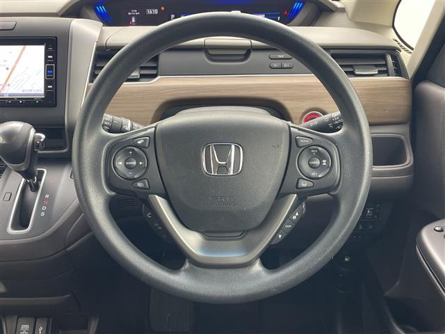 フリード1.5 G ホンダセンシング 4WD