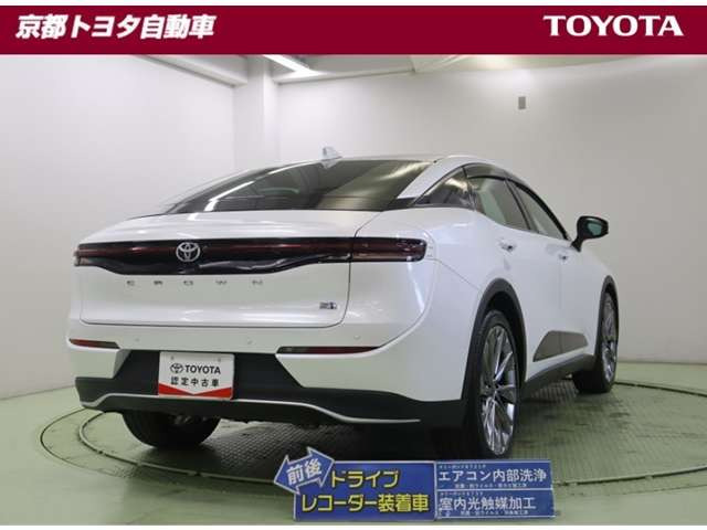 クラウンクロスオーバー2.5 G アドバンスト レザー パッケージ E-Four 4WD