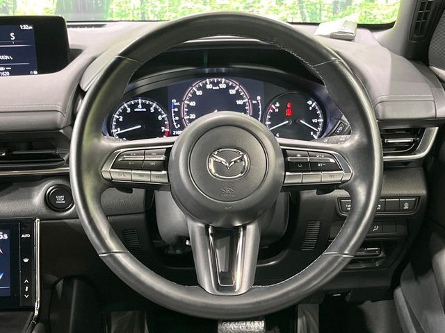 �y�����v�����X�e�A�����O�z�㎿�Ȋv���g�p���邱�ƂŁA��ɂ����������݂ƂĂ��^�]���₷���n���h���ł���