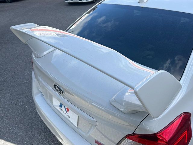 �y��^�����X�|�C���[�z�X�|�[�c�J�[�炵�����O�b�ƈ�������^�����X�|�C���[�𑕒��􍂑����s���̃X�^�r���e�B(���s���萫)����ɖ𗧂��܂��B