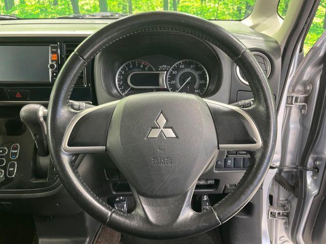 �y�����v�����X�e�A�����O�z�㎿�Ȋv���g�p���邱�ƂŁA��ɂ����������݂ƂĂ��^�]���₷���n���h���ł���