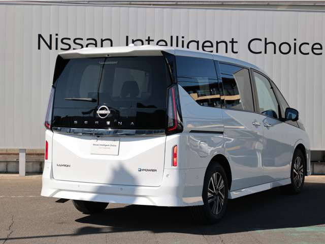 セレナ1.4 e-POWER ルキシオン