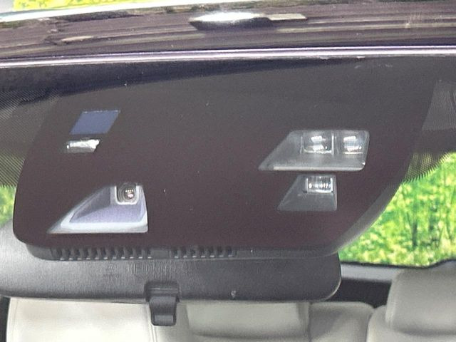 �y�X�}�[�g�u���[�L�T�|�[�g�z���s���ɑO���̎ԗ�����F�����A�Փ˂������Ȏ��͌x��ƃu���[�L�ŏՓˉ���Ɣ�Q�y�����A�V�X�g�B�����S�Ƀh���C�u�����y���݂��������܂��B