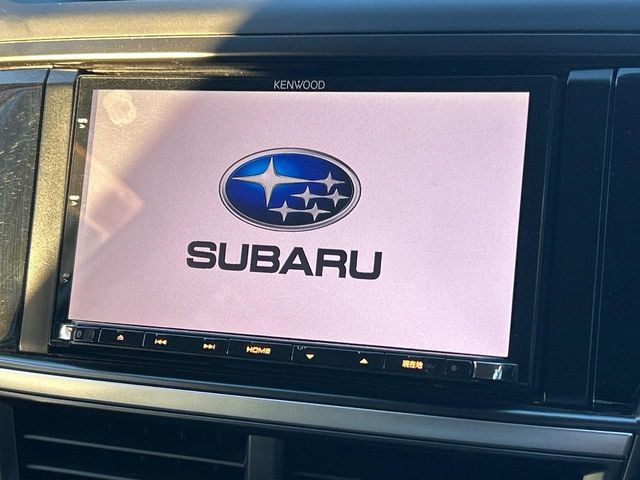 �y�����i�r�z�l�C�̏����i�r�𑕔����Ă���܂��B�i�r�̎g���₷���͂������A�I�[�f�B�I�@�\���[��!�L�����v�◷�s�͂������A�ʋ΂┃�����ȂǕ��i�̃h���C�u���y�����Ȃ�͂���