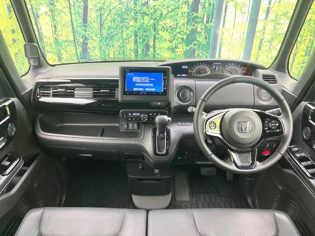 N-BOXカスタムL ターボ