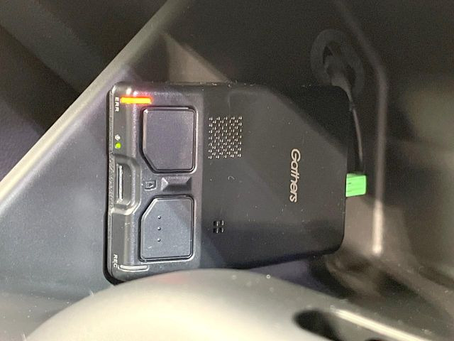 �y�h���C�u���R�[�_�[�z�h���C�u���R�[�_�[����!���s���͂������A������^�]�⎖�̂ɑ��������ہA�f���ŋL�^���A����̃��X�N�ɔ����܂��B���L�^�pSD�J�[�h�͂��q�l�����g�ł��������������K�v������܂��B