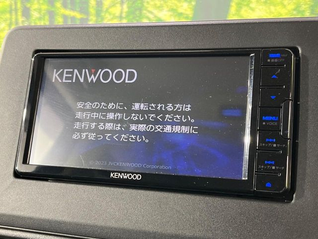 �y�i�r�Q�[�V�����z�ړI�n�܂ł�������ē����Ă����g���₷���i�r�BBluetooth�ڑ�����΂������̃X�}�z��MP3�v���C���[�̉��y���Đ��\!�����̉^�]������Ɋy�����Ȃ�܂�!!