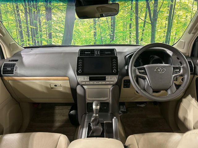 グループ総在庫数約30,000台!!全国の系列店からメーカー・車種問わずご紹介出来るので、あなたにピッタリのお車が見つかるはずです♪まずはお問い合わせ下さい☆