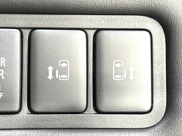 �y�����p���[�X���C�h�h�A�z�X�}�[�g�L�[��^�]�Ȃ̃X�C�b�`�Ō�ȗ����X���C�h�h�A�̊J���\���d��������͂����ăh�A���J����K�v�������A�����Ȃ��q�l�ł��ȒP�ɊJ���߂ł����K�ł���