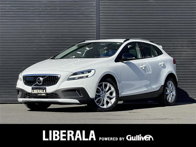 V40クロスカントリーD4 サマム ディーゼル