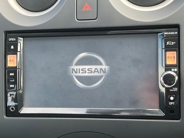 �y�����i�r�z�l�C�̏����i�r�𑕔����Ă���܂��B�i�r�̎g���₷���͂������A�I�[�f�B�I�@�\���[��!�L�����v�◷�s�͂������A�ʋ΂┃�����ȂǕ��i�̃h���C�u���y�����Ȃ�͂���