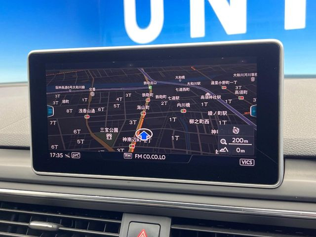 �������i�r:��̊��̂���i�r�́A����������ԓ������o���Ă���܂��B�I�[�f�B�I�@�\���[�����Ă���܂��̂ŁA�^�]�����y���߂܂���