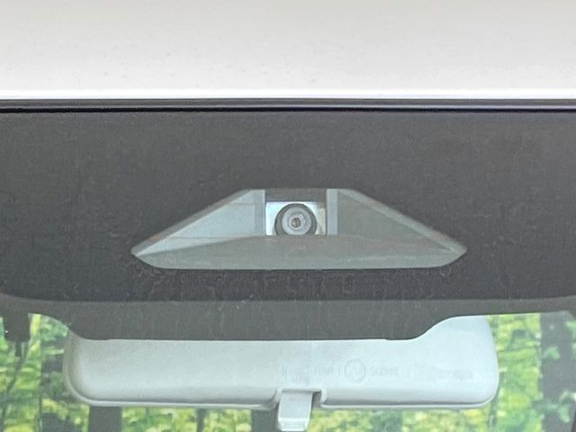 �y�X�Y�L �Z�[�t�e�B�T�|�[�g�z���s���ɑO���̎ԗ�����F�����A�Փ˂������Ȏ��͌x��ƃu���[�L�ŏՓˉ���Ɣ�Q�y�����A�V�X�g�B�����S�Ƀh���C�u�����y���݂��������܂��B