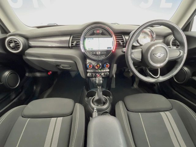 �A���ԃO���[�v���݌ɐ���2,000��!�S���̌n��X���烁�[�J�[�E�Ԏ��킸���Љ�o����̂ŁA���Ȃ��Ƀs�b�^���̂��Ԃ�������͂��ł���܂��͂��₢���킹��������