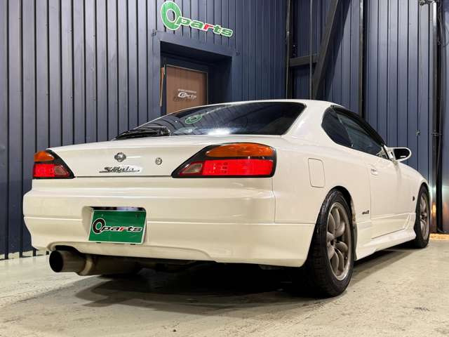 �i�r�E�I�[�f�B�I�E�S�h������E�G�A����t�E�}�t���[�E�A���~���J�X�^���͊i���ŃJ�X�^�������Ă��������܂�!�܂��A���Ўw��H�ꂪ������܂��̂ŃA�t�^�[�T�[�r�X�������S��������!