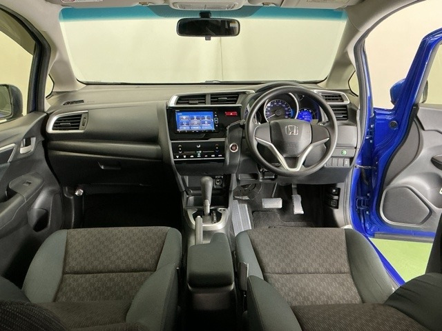 フィット1.3 13G Sパッケージ