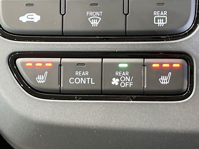 �y�V�[�g�q�[�^�[�z�������ɏd�󂷂�V�[�g�q�[�^�[!�G�A�R����葁�����܂��Ă����̂Ŋ�����̐l�����S�ł��ˁ�G�A�R���̉����͊������邩����A�Ƃ������ɂ����������߂ł��B