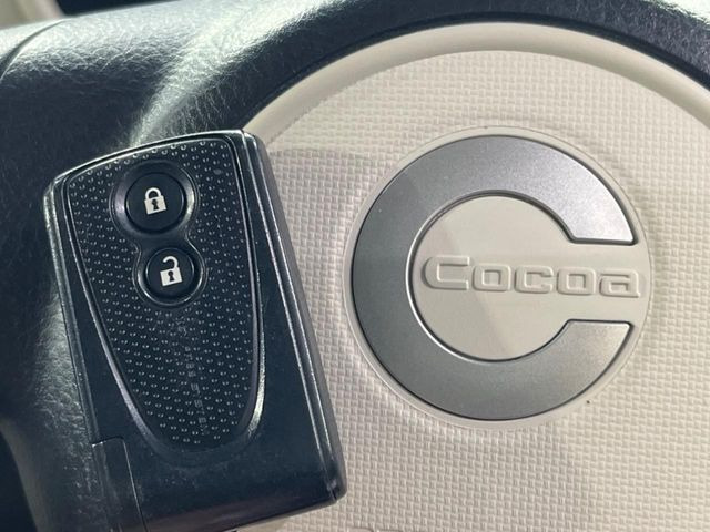 �y�L�[�t���[�V�X�e���z�J�o����|�P�b�g�ɓ��ꂽ�܂܂ł��h�A�̎{���E�������\�ȃX�}�[�g�L�[�𑕔��B�G���W���̃I���E�I�t�����J�M�����o���K�v����������Ƃ��Ă��֗��ł���