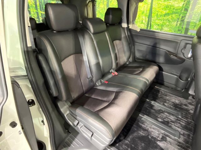 �L�X�Ƃ���2��ڃV�[�g�͋��Z���������A���S�n�����K!�F�B��Ƒ��Ƃ̂��o�����ɂ҂�����ł��B�x�r�[�V�[�g��`���C���h�V�[�g�g�p�������K�ɂ��߂�������������\���ȋ�Ԃ��m�ۂ��Ă��܂��B