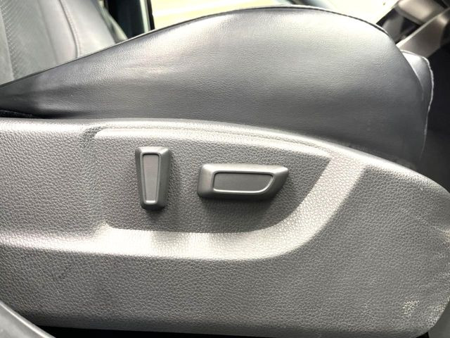 �y�p���[�V�[�g�z�X�C�b�`��ŊȒP�ɃV�[�g�̔��������\!�d��������͂�����܂���!���K�ȃV�[�g�|�W�V�����ɃZ�b�g���āA���K�ȃh���C�u�����y���݂��������B