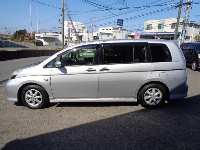 アイシス1.8 プラタナ Vセレクション