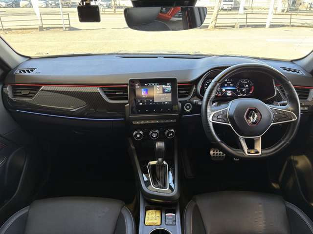 �X�^�C���b�V���ȃC���p�l����̉摜�ł��B