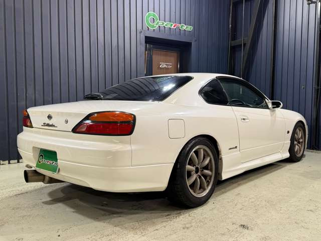 �i�r�E�I�[�f�B�I�E�S�h������E�G�A����t�E�}�t���[�E�A���~���J�X�^���͊i���ŃJ�X�^�������Ă��������܂�!�܂��A���Ўw��H�ꂪ������܂��̂ŃA�t�^�[�T�[�r�X�������S��������!