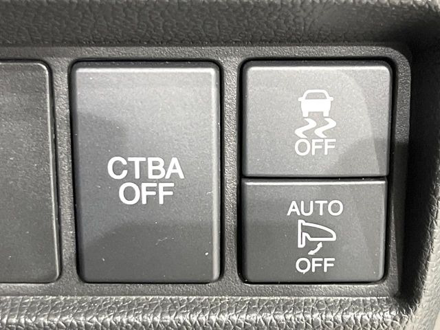 �y������h�~���u�z�ԗ��̉���������m����ƁA�����I�Ɏԗ��̐i�s������ۂ悤�Ɏԗ��𐧌䂵�܂��B�J�̓��ȂǊ���₷���H�ʏ󋵂ł����S�ȉ^�]���\�ł��B