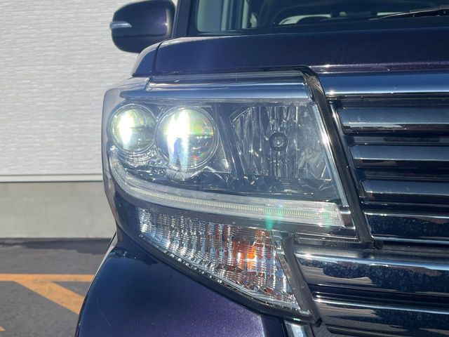 �yLED�w�b�h���C�g�z���V����ԑ��s�����ǍD�Ȏ��E���m�ۂ����S���ĉ^�]�ł��鍂�P�xLED�w�b�h���C�g�𑕔�!�_�����x�������A����d�͂��}�����Ă��܂��B