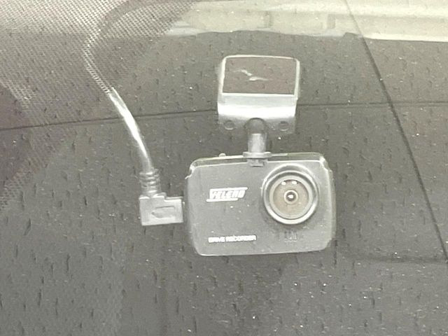 �y�h���C�u���R�[�_�[�z�h���C�u���R�[�_�[����!���s���͂������A������^�]�⎖�̂ɑ��������ہA�f���ŋL�^���A����̃��X�N�ɔ����܂��B���L�^�pSD�J�[�h�͂��q�l�����g�ł��������������K�v������܂��B