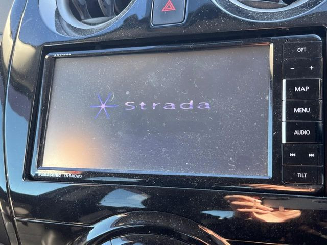 �y�i�r�Q�[�V�����z�g���₷���i�r�ŖړI�n�܂ł�������ē����Ă���܂��B�e��I�[�f�B�I�Đ��@�\���[�����Ă���A���Ԃ̉^�]������Ɋy�����Ȃ�܂�!!