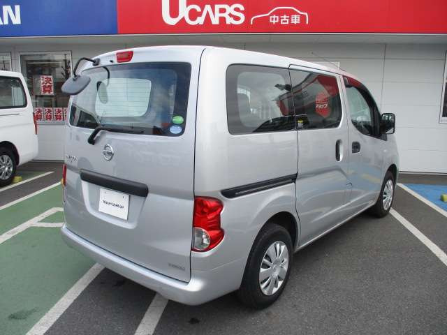 NV200バネットバン1.6 VX