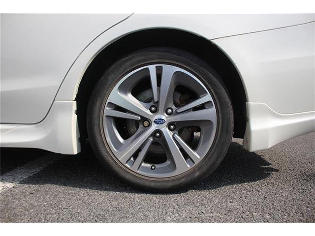 ���Ǝҗl�ւ̔̔��͂��f�肳���Ă��������܂��B �Ԍ������ԗ��̏ꍇ�́A�Ԍ����擾�������x�������z�ŕ\�����Ă���܂��B