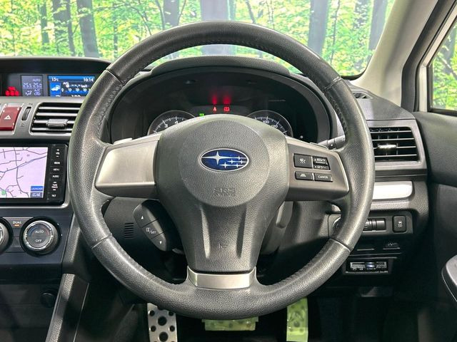 �y�����v�����X�e�A�����O�z�㎿�Ȋv���g�p���邱�ƂŁA��ɂ����������݂ƂĂ��^�]���₷���n���h���ł���