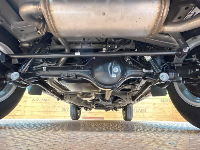 ����肪���ꂢ�Ȃ����ɁA�h�K���H�̎{�H���I�X�X���B�~��n��͂������A���ݕ��ɂ��Z���̕���A��Ń}�����E�E�B���^�[�X�|�[�c���������ɂ��D�]���������Ă���܂��B