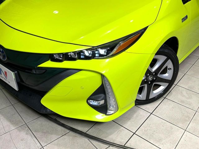 �yLED�w�b�h���C�g�z���V����ԑ��s�����ǍD�Ȏ��E���m�ۂ����S���ĉ^�]�ł��鍂�P�xLED�w�b�h���C�g�𑕔�!�_�����x�������A����d�͂��}�����Ă��܂��B