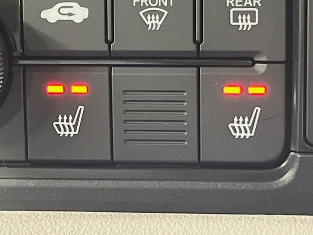 �y�V�[�g�q�[�^�[�z�������ɏd�󂷂�V�[�g�q�[�^�[!�G�A�R����葁�����܂��Ă����̂Ŋ�����̐l�����S�ł��ˁ�G�A�R���̉����͊������邩����A�Ƃ������ɂ����������߂ł��B