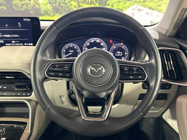 �y�����v�����X�e�A�����O�z�㎿�Ȋv���g�p���邱�ƂŁA��ɂ����������݂ƂĂ��^�]���₷���n���h���ł���