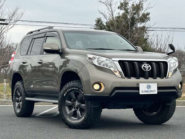 全国対応可能な12カ月保証付きとなります。【全国正規ディーラーでの修理 修理限度額無し 修理限度回数無し 走行距離無制限 ロードサービス付帯 】詳細はスタッフまでお気軽にお問い合わせくださいませ。