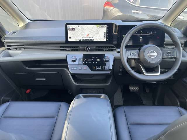 セレナ1.4 e-POWER ルキシオン