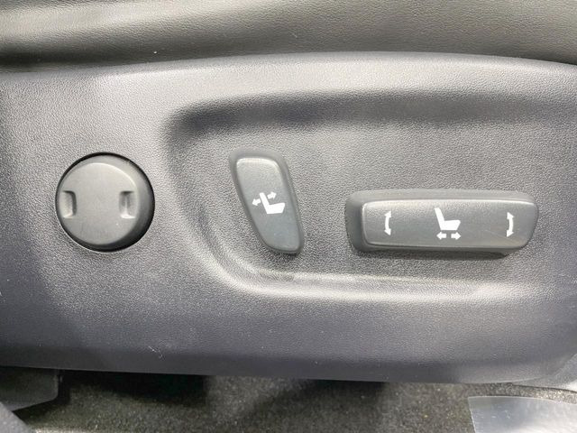 �y�p���[�V�[�g�z�X�C�b�`��ŊȒP�ɃV�[�g�̔��������\!�d��������͂�����܂���!���K�ȃV�[�g�|�W�V�����ɃZ�b�g���āA���K�ȃh���C�u�����y���݂��������B