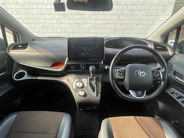 シエンタ1.5 G クエロ