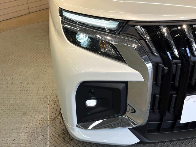 �yLED�w�b�h���C�g�z���V����ԑ��s�����ǍD�Ȏ��E���m�ۂ����S���ĉ^�]�ł��鍂�P�xLED�w�b�h���C�g�𑕔�!�_�����x�������A����d�͂��}�����Ă��܂��B